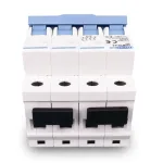 Interruptor Termomagnetico de Corriente Continua 1000Vcc - 4P 63A - Imagen 3