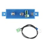 Módulo electrónico azul con regulador de voltaje, con terminales metálicos y conector verde.