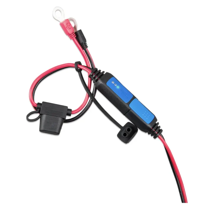 Dispositivo de gestión de batería para vehículos, con cables codificados y luces LED indicadoras.