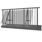 Estructura moderna de barandilla con paneles solares para energía renovable y diseño sostenible.