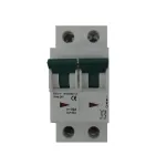 Interruptor automático MCB de 32A y 500V, diseñado para seguridad eléctrica y fácil instalación.