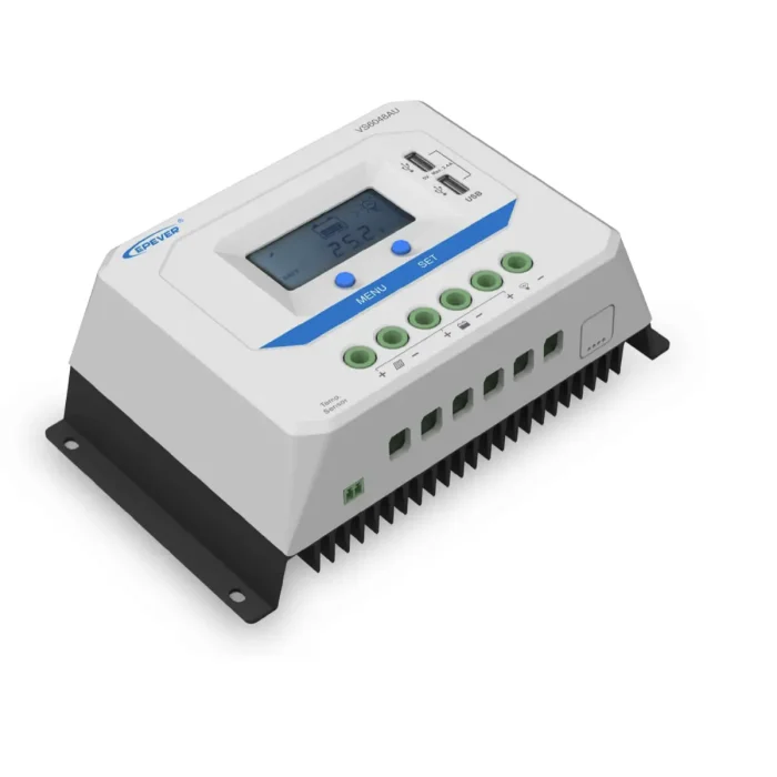 Controlador de carga solar EPEVER VS6048AU con pantalla digital y puertos de conexión versátiles.